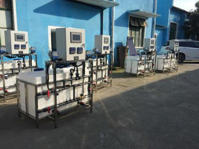 PLC循環(huán)水加藥裝置