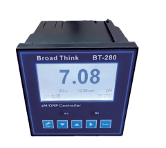 語言多樣，出廠標準中文界面，可切換英文界面，還帶密碼管理功能